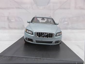 新品未使用品★VOLVO V70レッド★ディーラー純正モデルカー送料無料 m30865836634_1.jpg?1747490504
